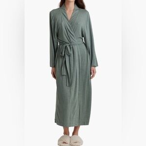 Papinelle Kate Stretch Lenzing Modal Deep Moss Robe Medium NWOT $109 msrp